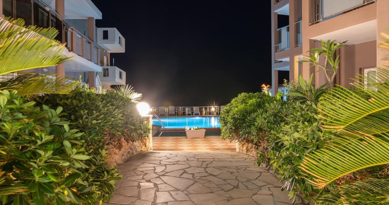Cozy Corner Vs Beachfront ستالوس المظهر الخارجي الصورة