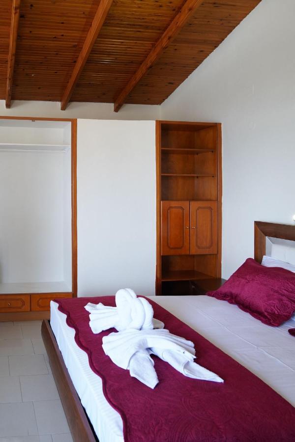 Cozy Corner Vs Beachfront ستالوس المظهر الخارجي الصورة