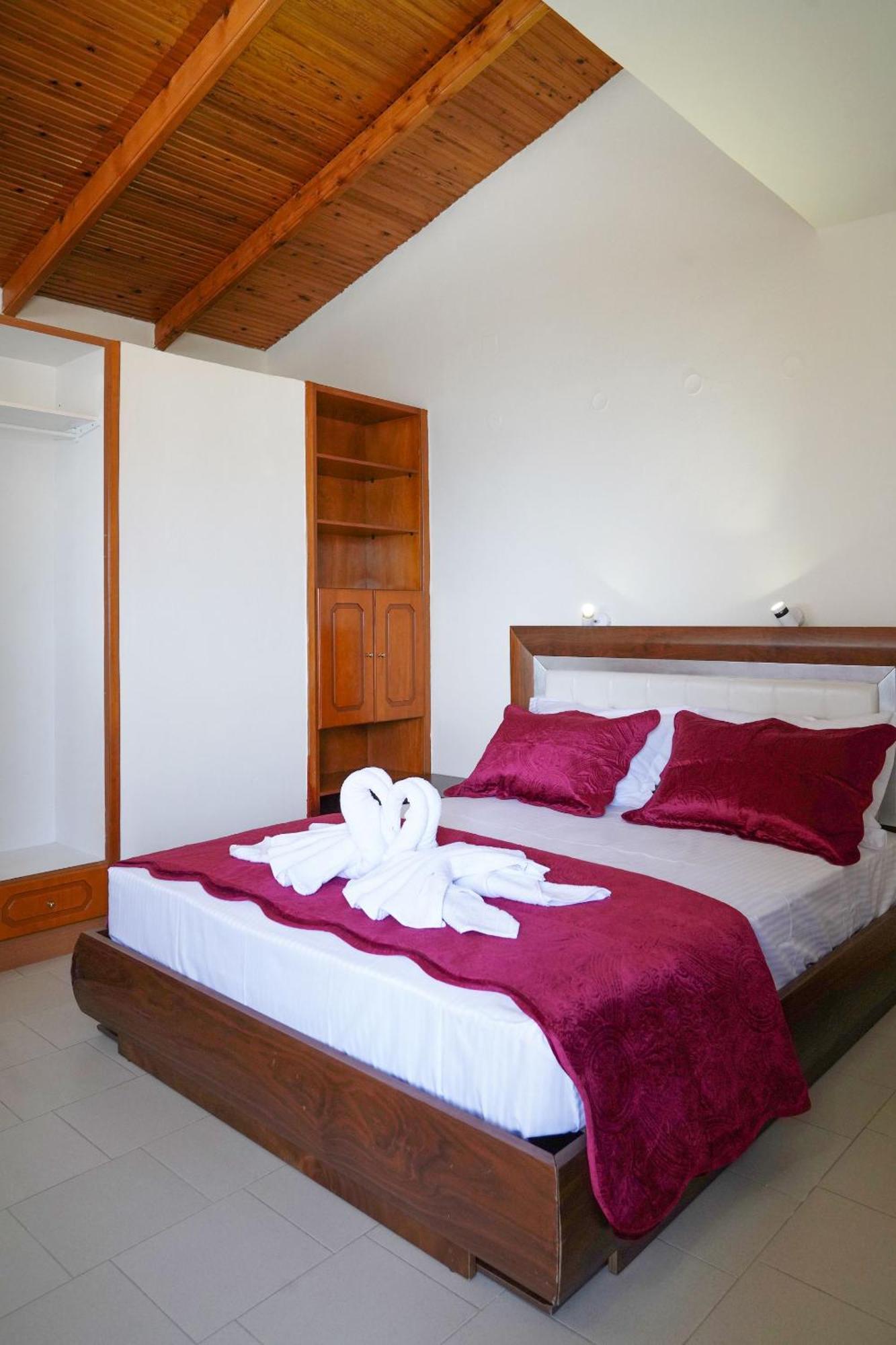 Cozy Corner Vs Beachfront ستالوس المظهر الخارجي الصورة
